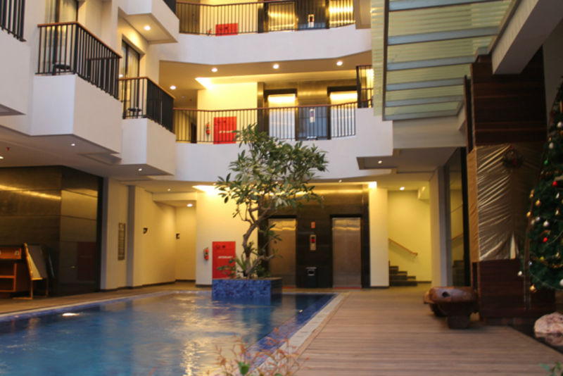 Ping Hotel Семіньяк Екстер'єр фото